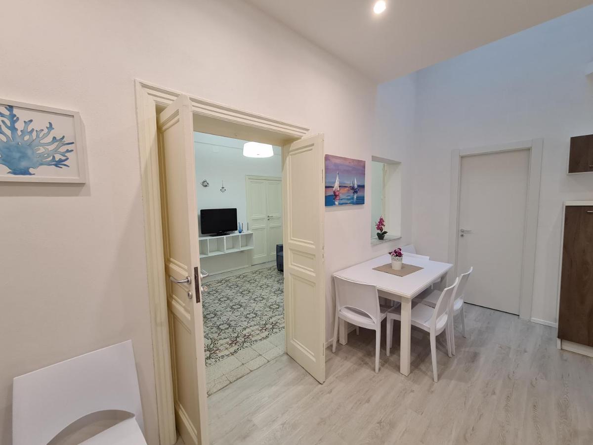 Casa Lara Villa กัสเตลลัมมาเร เดล โกลโฟ ภายนอก รูปภาพ